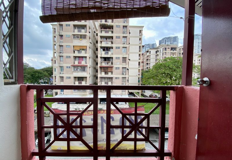 Perdana Villa Deluxe, Taman Pandan Perdana