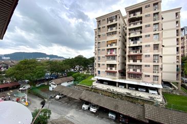 Perdana Villa Deluxe, Taman Pandan Perdana