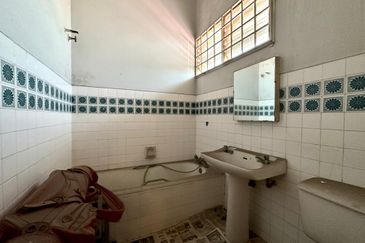 Seksyen 2, Shah Alam