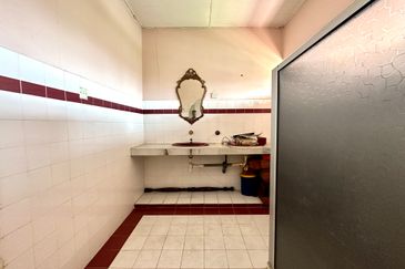 Seksyen 2, Shah Alam