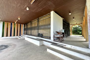 Seksyen 2, Shah Alam