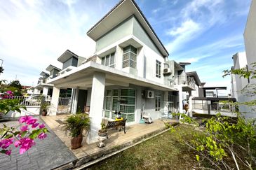2-Storey Zero-lot Bungalow for Sale Zara Saujana Rawang Alcedo Bungalow, Rawang