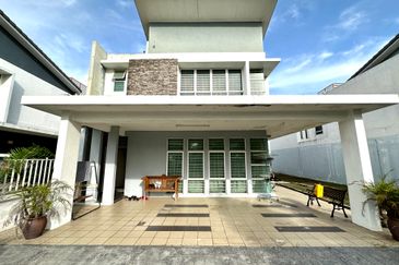 2-Storey Zero-lot Bungalow for Sale Zara Saujana Rawang Alcedo Bungalow, Rawang