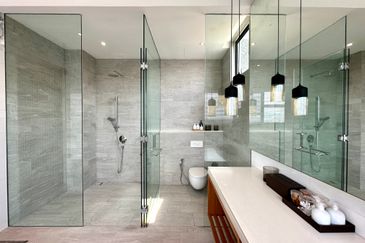 Santuari Park Bukit Gasing Indah Petaling Jaya , Kampung Kerinchi (Bangsar South)