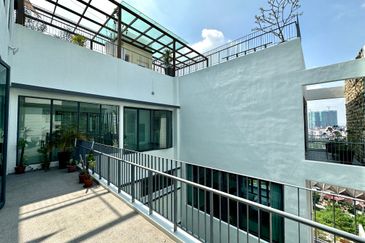 Santuari Park Bukit Gasing Indah Petaling Jaya , Kampung Kerinchi (Bangsar South)