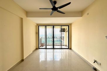 Rivercity Condominium