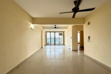 Rivercity Condominium