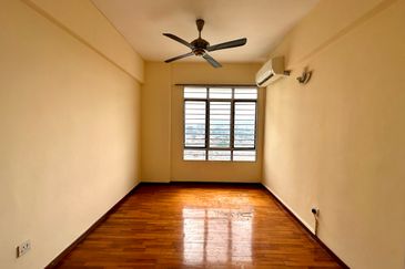 Rivercity Condominium