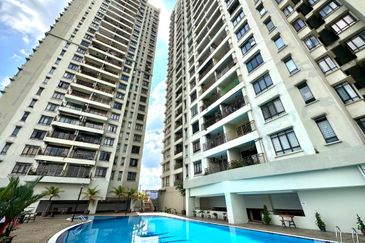 Rivercity Condominium