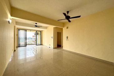 Rivercity Condominium