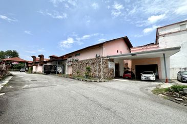 Bandar Country Homes