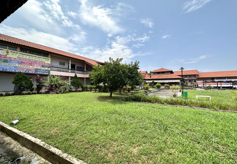 Bandar Country Homes