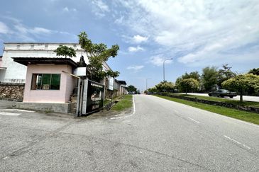 Bandar Country Homes