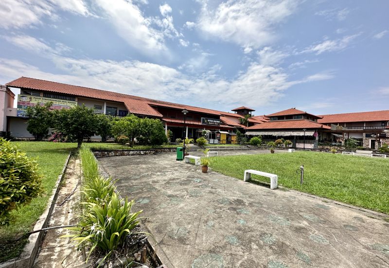 Bandar Country Homes