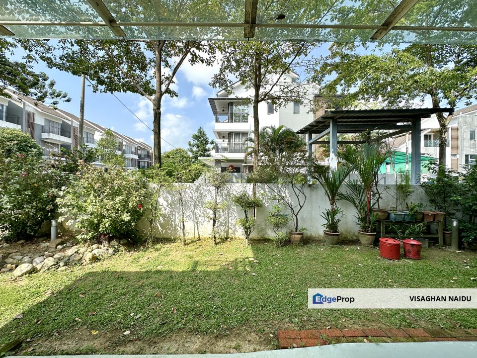 3-Storey End-lot Terrace for Sale Emerald Gardens Kota Emerald West Rawang, Rawang, Selangor, Rawang