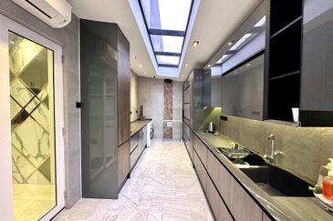 Jacaranda Garden Residence