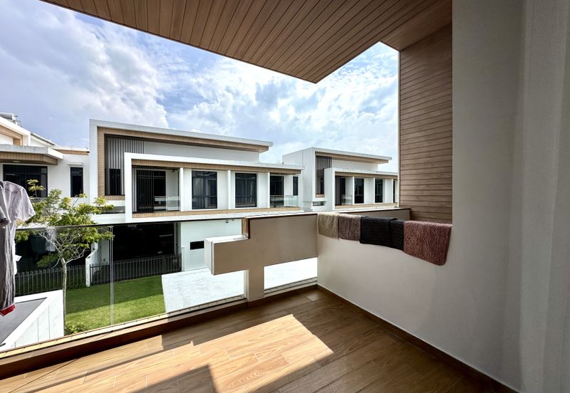 Terraza @ Eco Sanctuary