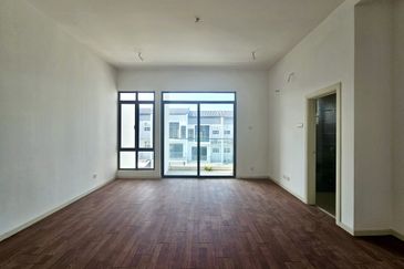 2.5-Storey Terrace for Sale Taman Tasik Residensi LakeClub Parkhome Lake Club Parkhome Rawang