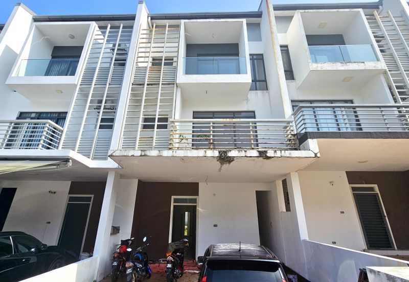 2.5-Storey Terrace for Sale Taman Tasik Residensi LakeClub Parkhome Lake Club Parkhome Rawang