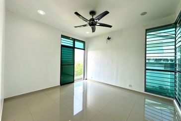 Bandar Country Homes