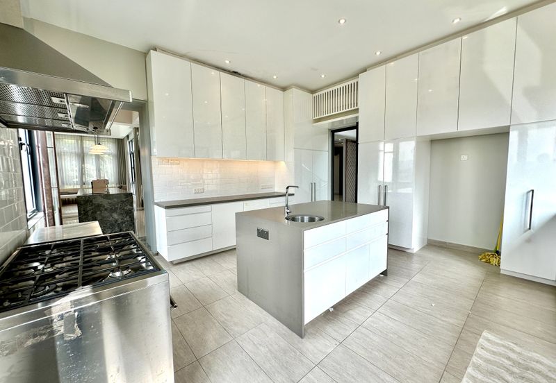 Santuari Park Pantai *