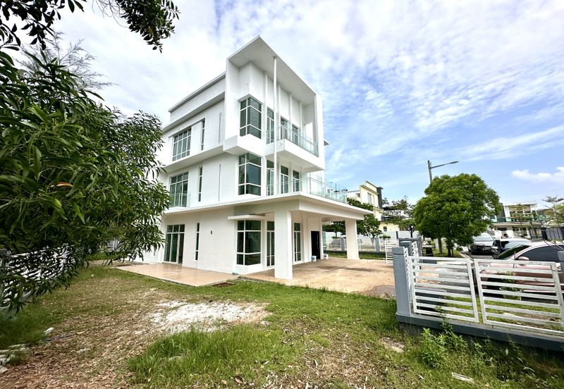 2.5-Storey Corner Bungalow for Sale Hills Residence Desa 6 Bandar Country Homes, Rawang