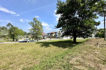 Peridot Precinct Kota Emerald East Rawang, Rawang