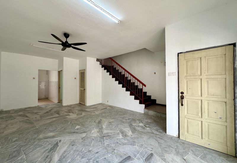 2-Storey Terrace for Sale Desa 13 Bandar Country Homes, Rawang