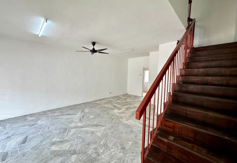 2-Storey Terrace for Sale Desa 13 Bandar Country Homes, Rawang