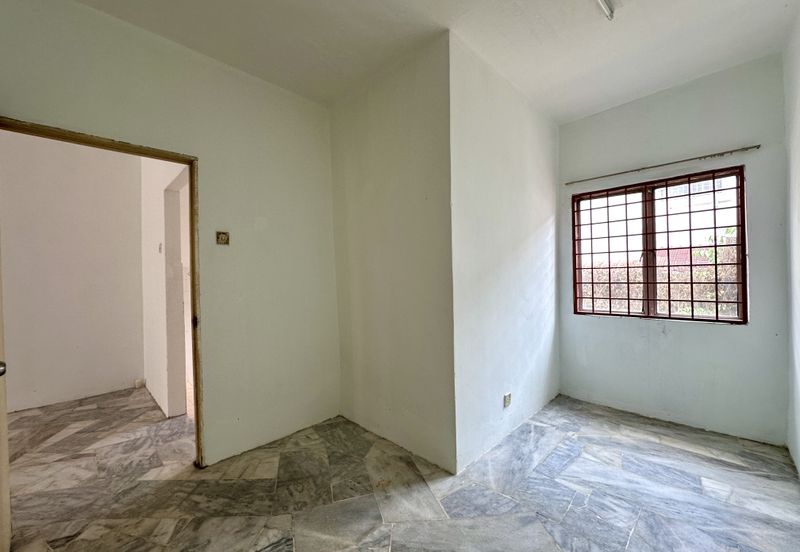 2-Storey Terrace for Sale Desa 13 Bandar Country Homes, Rawang