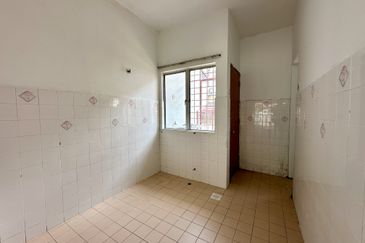 2-Storey Terrace for Sale Desa 13 Bandar Country Homes, Rawang