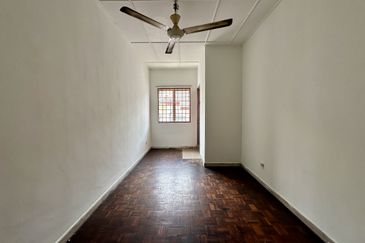 2-Storey Terrace for Sale Desa 13 Bandar Country Homes, Rawang