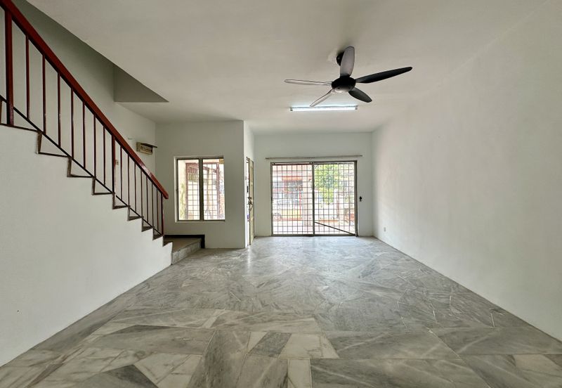 2-Storey Terrace for Sale Desa 13 Bandar Country Homes, Rawang