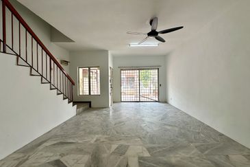 2-Storey Terrace for Sale Desa 13 Bandar Country Homes, Rawang