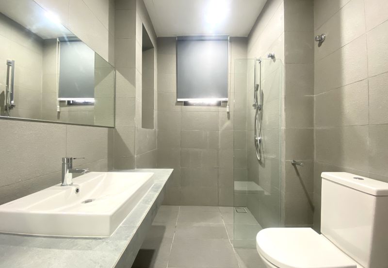 3.5-Storey End-lot Terrace for Sale Fields of Gold Villa Senja Rawang, Rawang