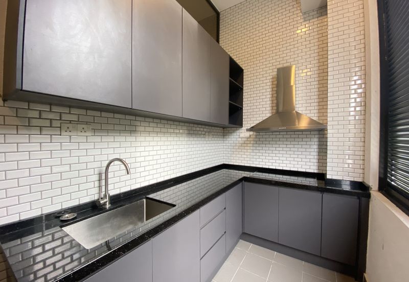 3.5-Storey End-lot Terrace for Sale Fields of Gold Villa Senja Rawang, Rawang