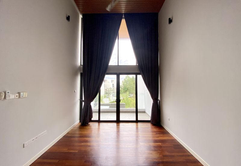 3.5-Storey End-lot Terrace for Sale Fields of Gold Villa Senja Rawang, Rawang