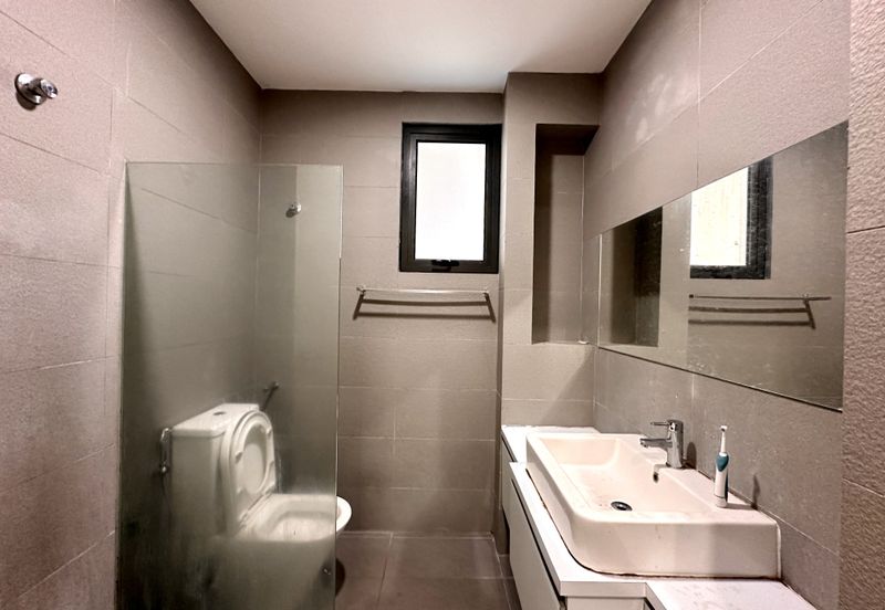 3.5-Storey Terrace for Sale Fields of Gold Villa Senja Rawang, Rawang