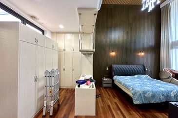 3.5-Storey Terrace for Sale Fields of Gold Villa Senja Rawang, Rawang