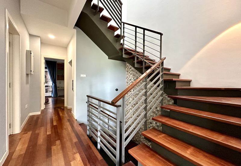 3.5-Storey Terrace for Sale Fields of Gold Villa Senja Rawang, Rawang