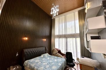 3.5-Storey Terrace for Sale Fields of Gold Villa Senja Rawang, Rawang