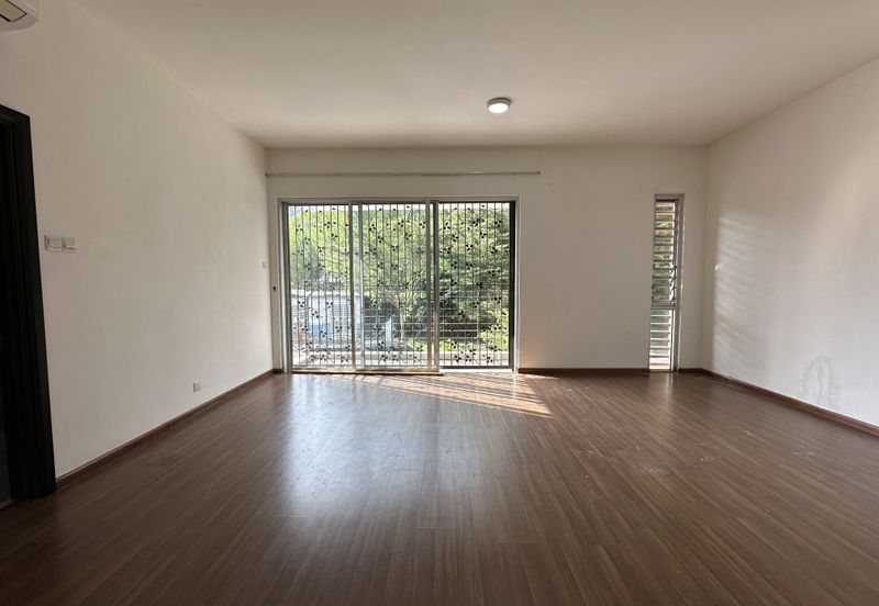 Emerald Garden, Kota Emerald