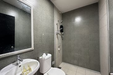 Emerald Garden, Kota Emerald