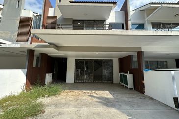 Emerald Garden, Kota Emerald