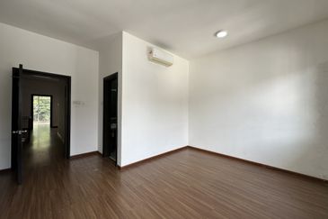 Emerald Garden, Kota Emerald