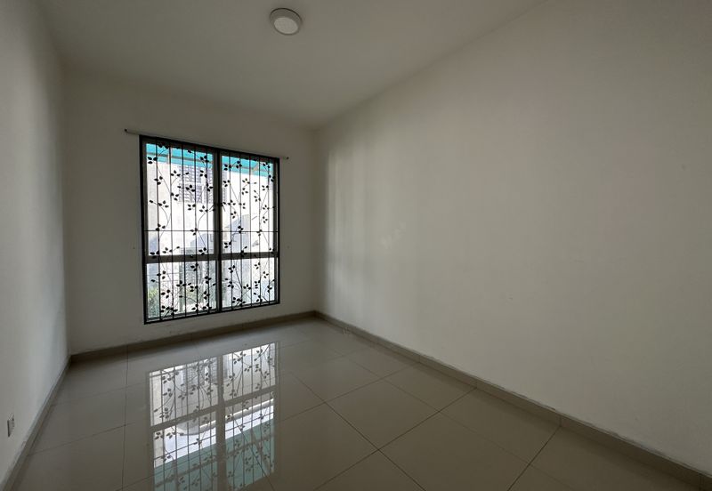 Emerald Garden, Kota Emerald