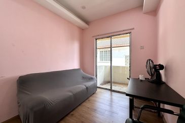 Bandar Country Homes