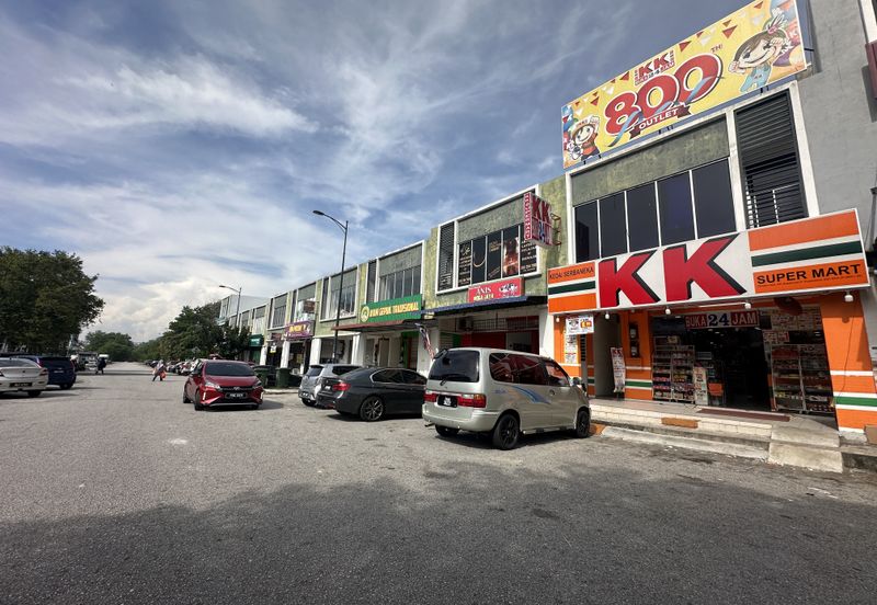 Saujana Rawang - Ground Floor Shoplot For Rent 
