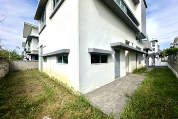 Bandar Country Homes