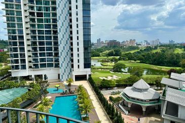 KLGCC Resort :  Senada Residences